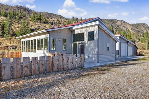 Photo of 422 River Road E, Plains, MT 59859 (MLS # 30080184)
