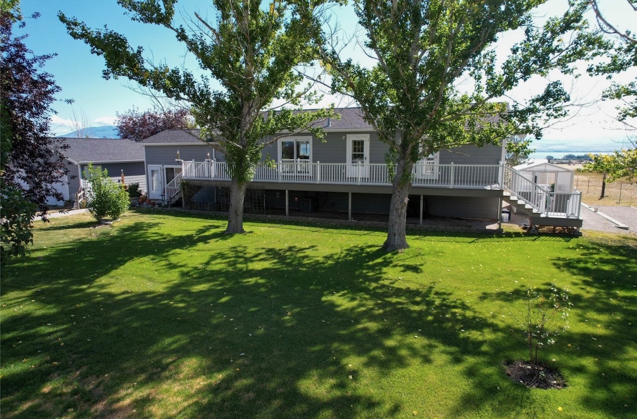 7 Strawberry Drive