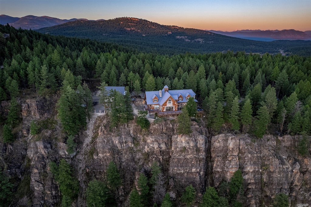 Photo of 40 Elk Ridge Lane, Whitefish, MT 59937 (MLS # 30078617)