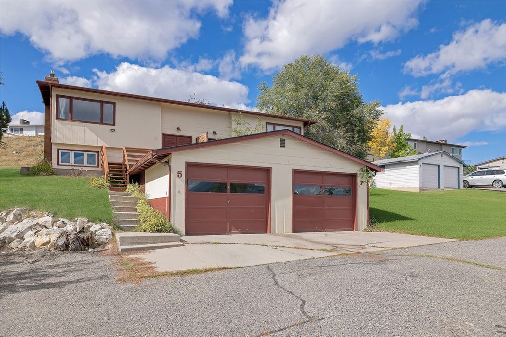 Photo of 5 &amp; 7 Valley View Drive, Helena, MT 59601 (MLS # 30058363)