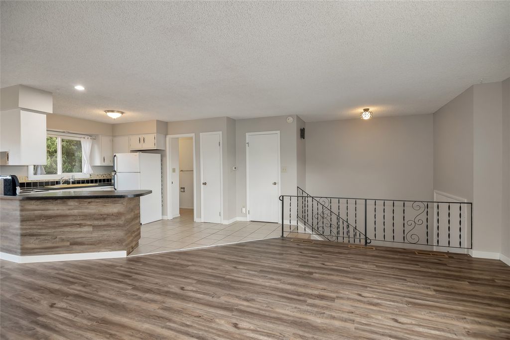 Photo of 5 &amp; 7 Valley View Drive, Helena, MT 59601 (MLS # 30058363)