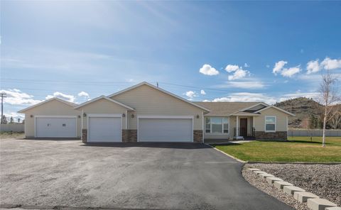 Photo of 5020 Crescent Moon Drive, Helena, MT 59602 (MLS # 30068262)