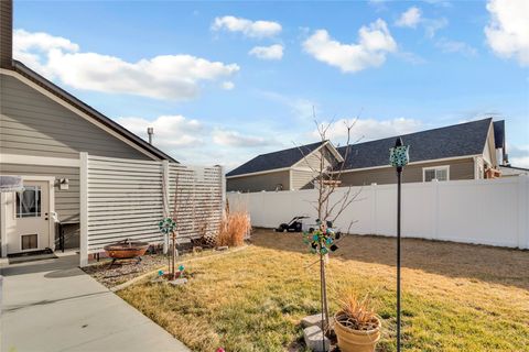 Tiny photo for 2610 Bowles Way, Billings, MT 59105 (MLS # 30071021)