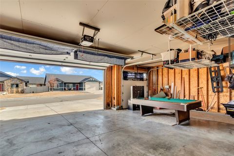 Tiny photo for 2610 Bowles Way, Billings, MT 59105 (MLS # 30071021)
