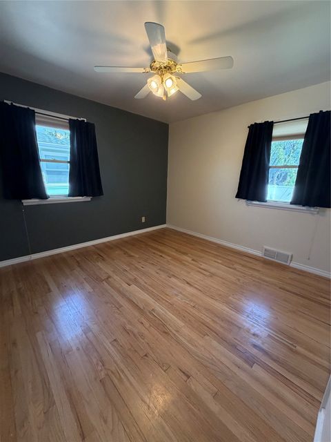 Tiny photo for 1415 Sunnyside Avenue, Great Falls, MT 59405 (MLS # 30071580)