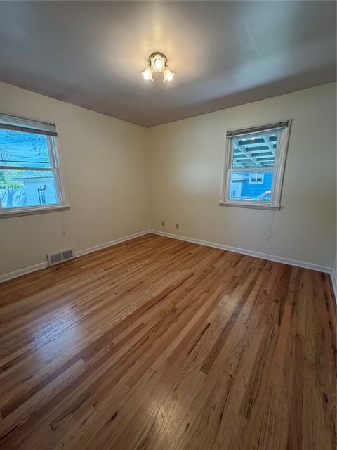 Tiny photo for 1415 Sunnyside Avenue, Great Falls, MT 59405 (MLS # 30071580)