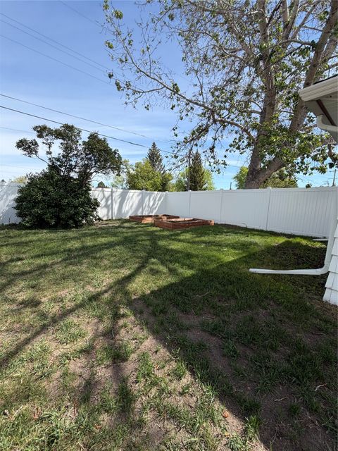 Tiny photo for 1415 Sunnyside Avenue, Great Falls, MT 59405 (MLS # 30071580)