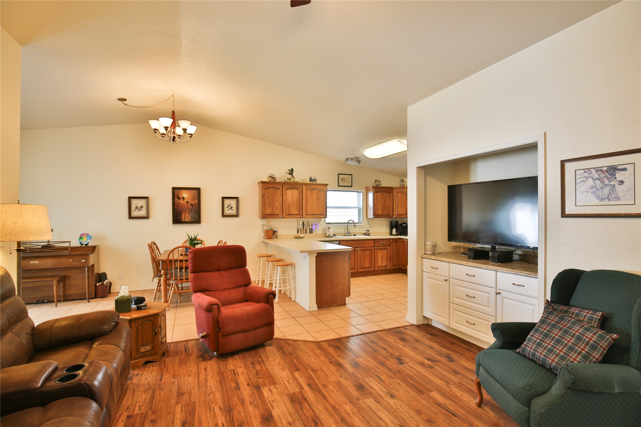 1816 Pine Tree Hollow