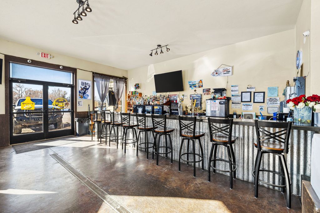 Photo of 610 US Hwy 191, Lewistown, MT 59457 (MLS # 30065427)