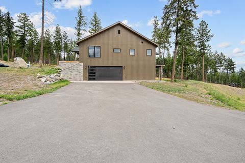 Tiny photo for 166 Blacktail Loop, Lakeside, MT 59922 (MLS # 30055629)