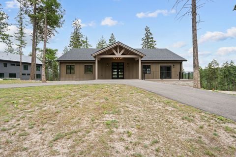 Tiny photo for 166 Blacktail Loop, Lakeside, MT 59922 (MLS # 30055629)