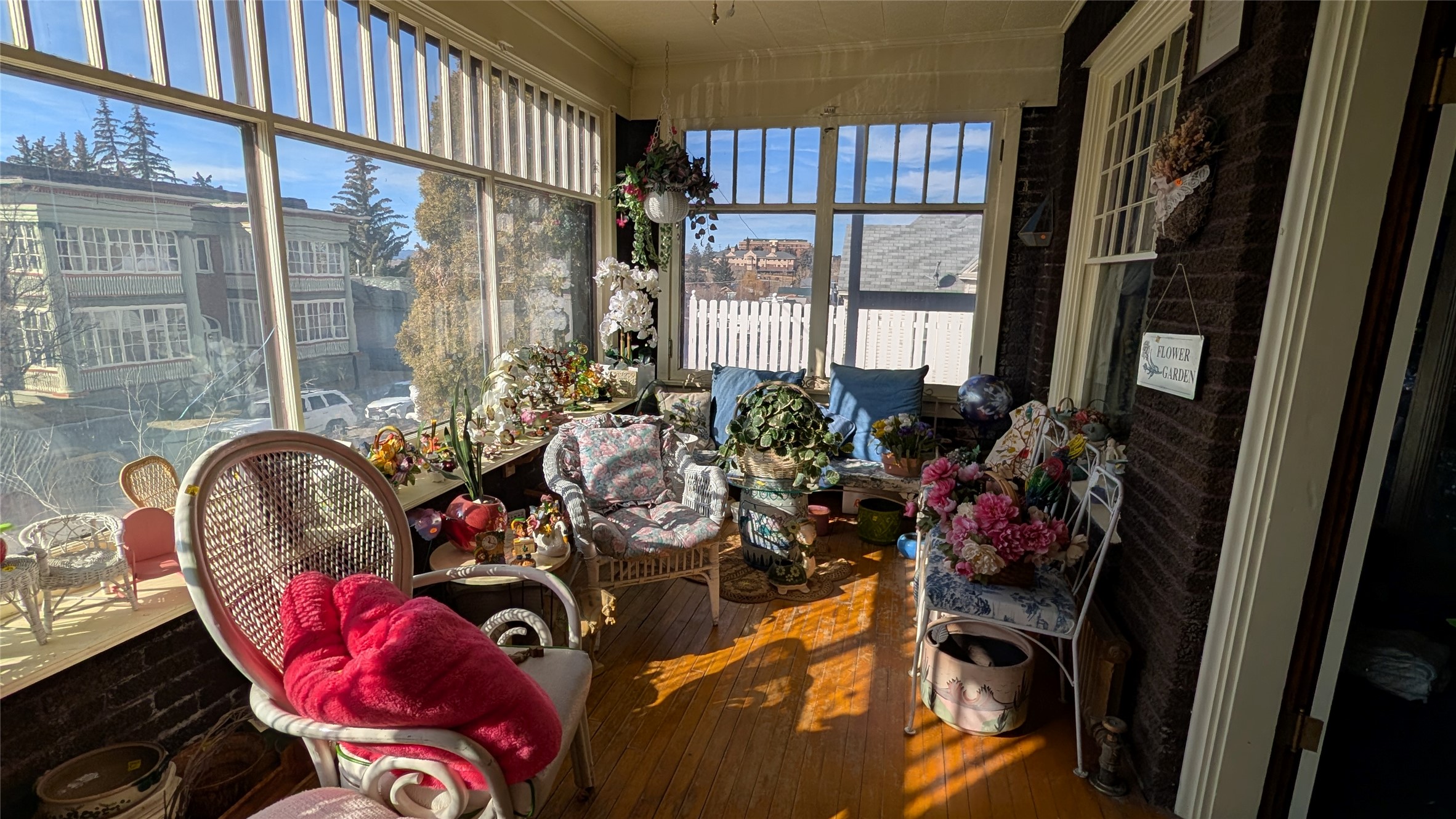 201 N Excelsior Avenue