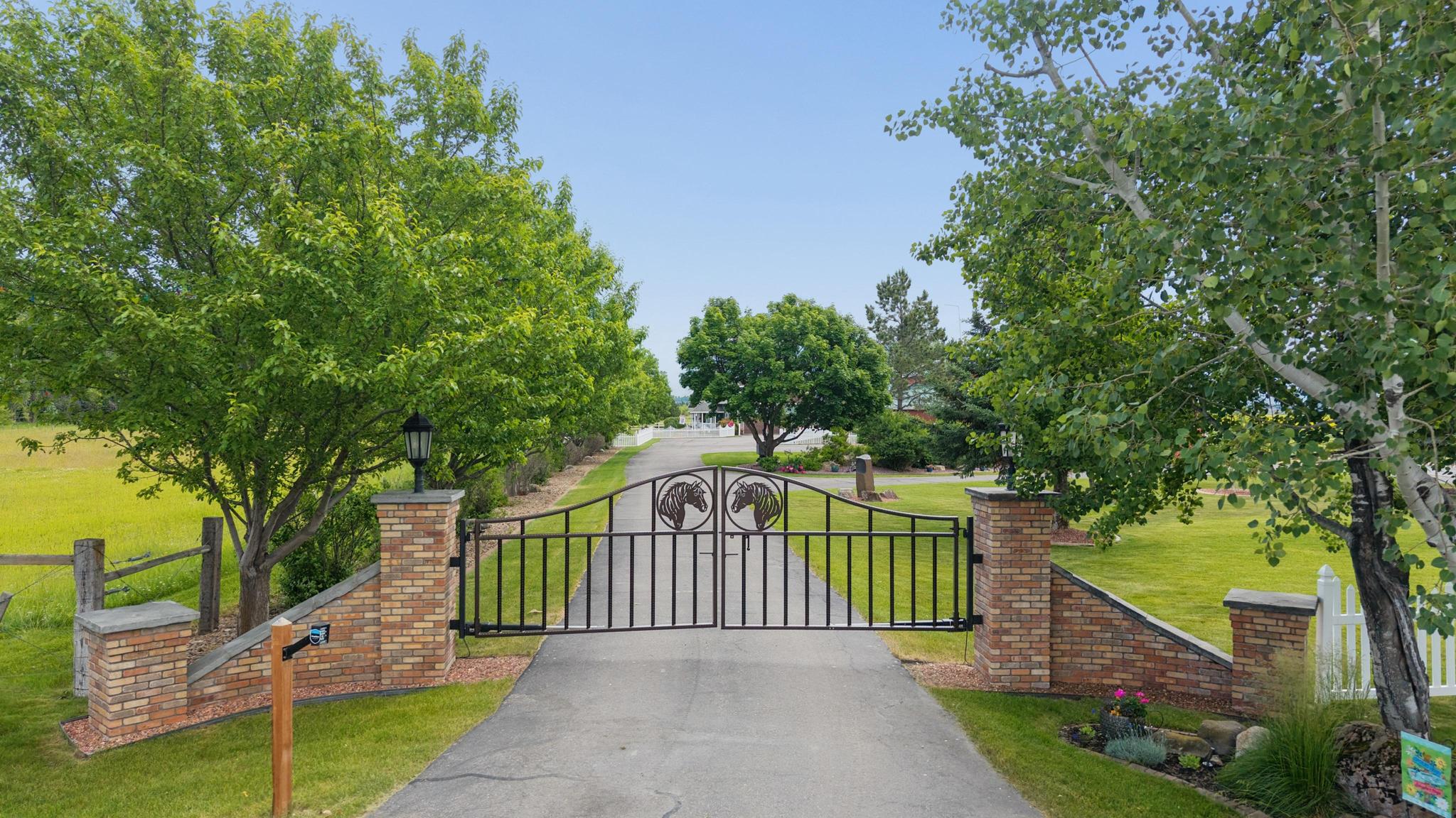 309 Cardinal Lane