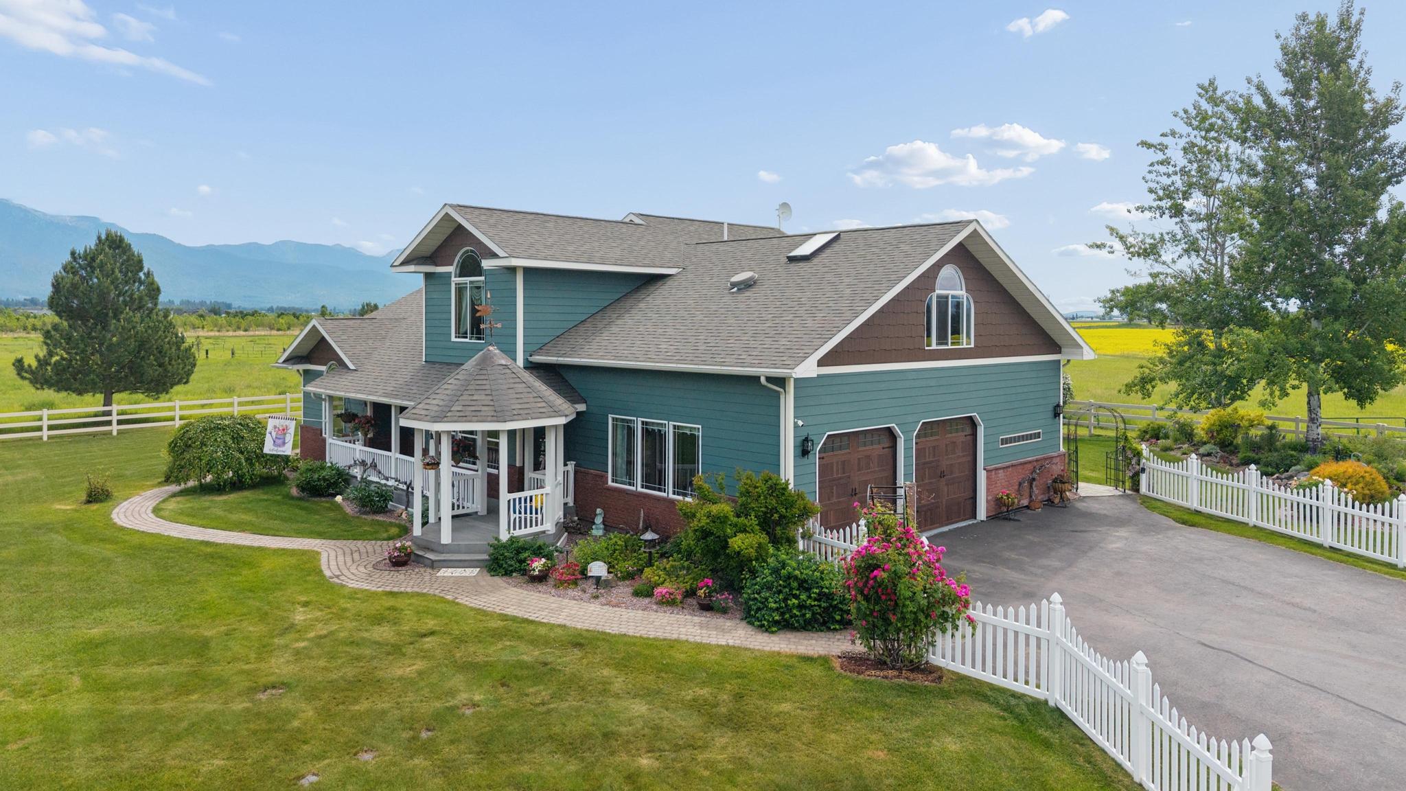 309 Cardinal Lane