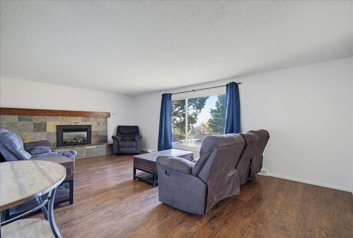 513 Skyline Drive NE