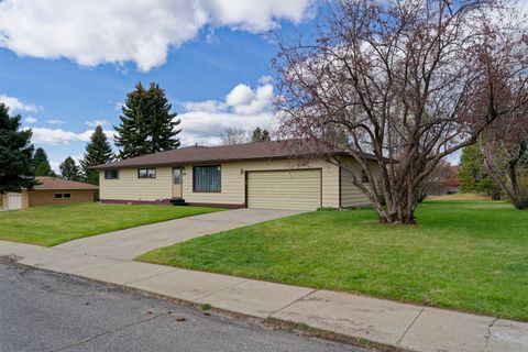 Photo of 3455 Quincy Street, Butte, MT 59701 (MLS # 30069092)
