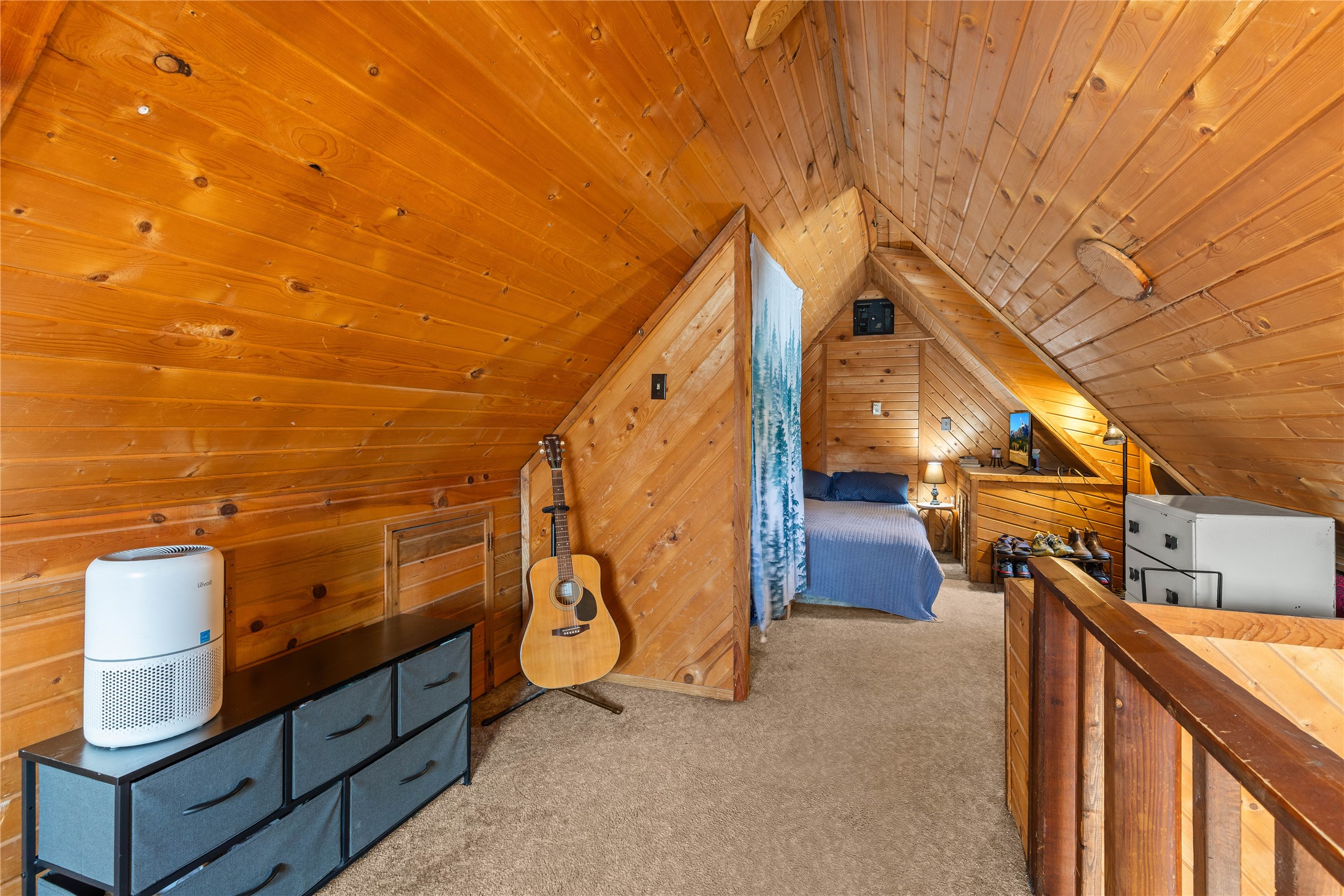 Missoula, Montana 59801, United States, 1 Bedroom Bedrooms, ,1 BathroomBathrooms,Residential,Pending,207536