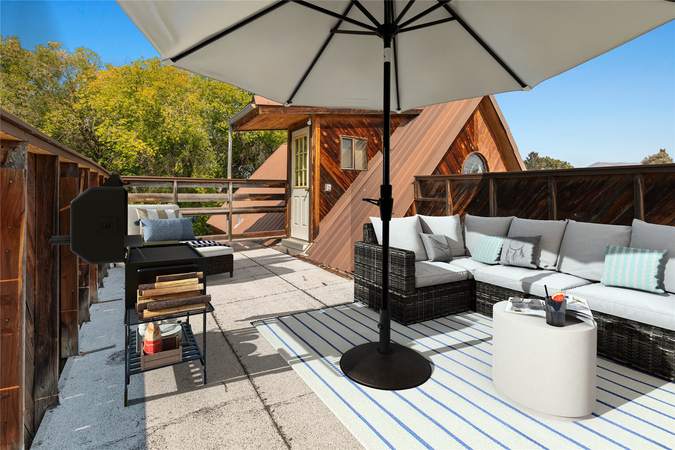 Missoula, Montana 59801, United States, 1 Bedroom Bedrooms, ,1 BathroomBathrooms,Residential,Pending,207536