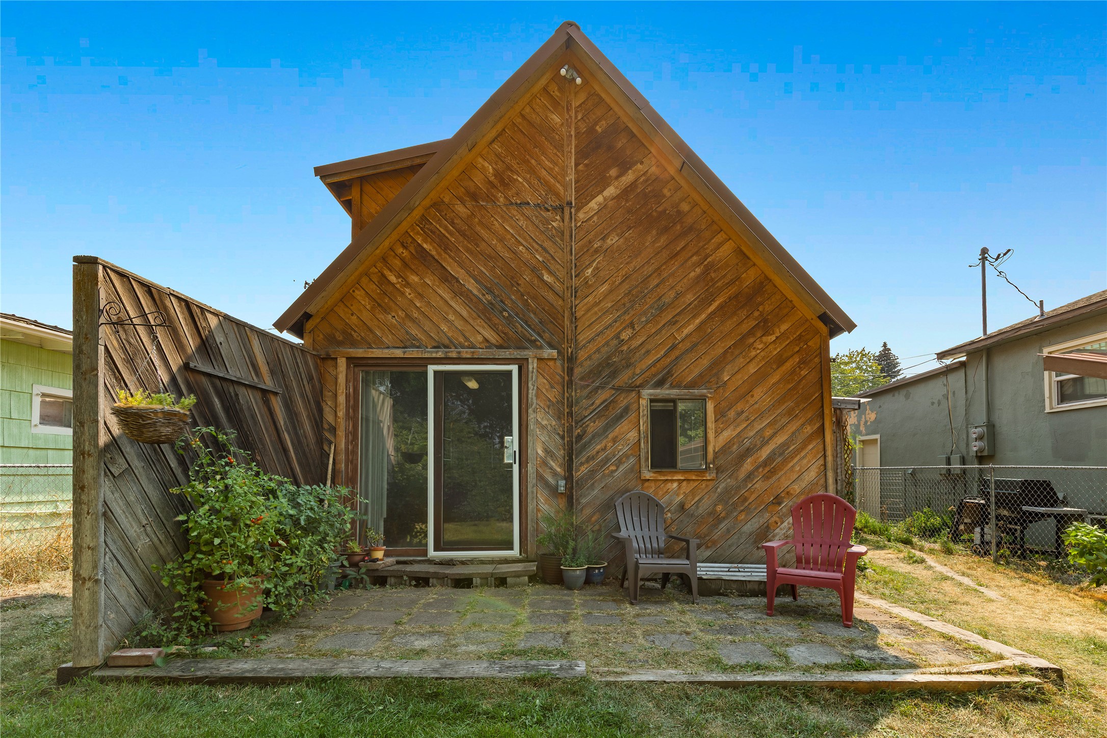 Missoula, Montana 59801, United States, 1 Bedroom Bedrooms, ,1 BathroomBathrooms,Residential,Pending,207536