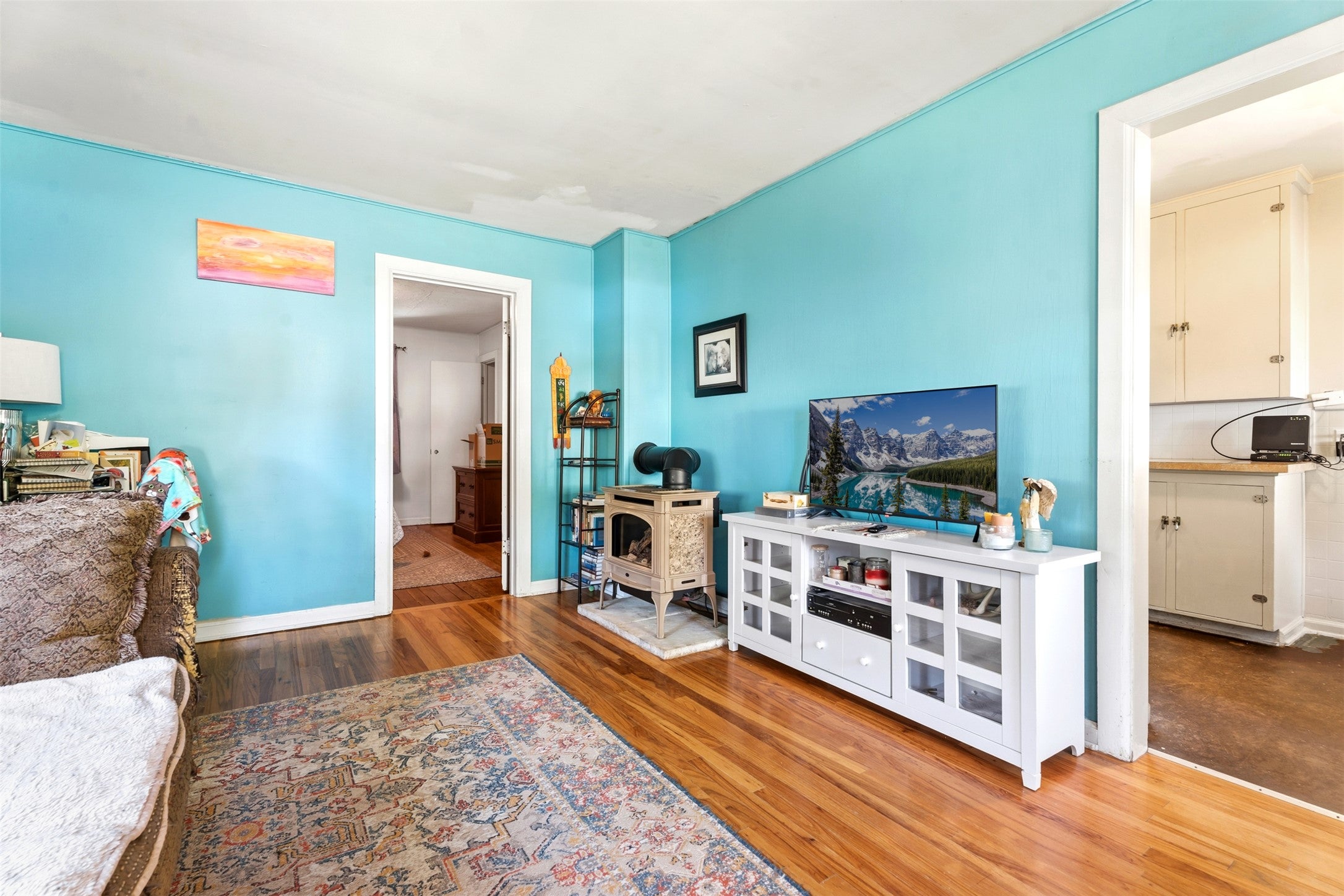 841 S 6th Street W