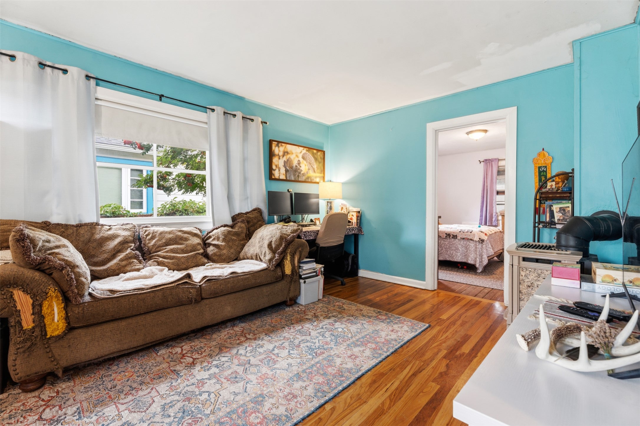 841 S 6th Street W