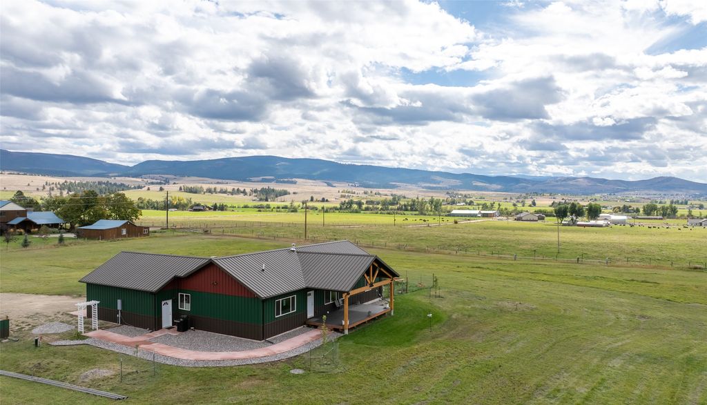 Photo of 4773 and 4775 Chokecherry Lane, Stevensville, MT 59870 (MLS # 30058426)