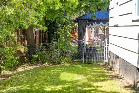 Tiny photo for 1240 2nd Avenue E, Kalispell, MT 59901 (MLS # 30071098)