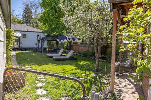 Tiny photo for 1240 2nd Avenue E, Kalispell, MT 59901 (MLS # 30071098)