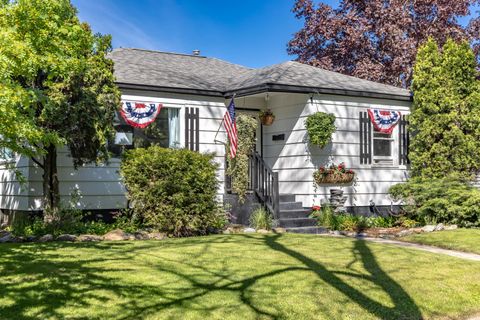 Tiny photo for 1240 2nd Avenue E, Kalispell, MT 59901 (MLS # 30071098)