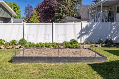 Tiny photo for 1240 2nd Avenue E, Kalispell, MT 59901 (MLS # 30071098)