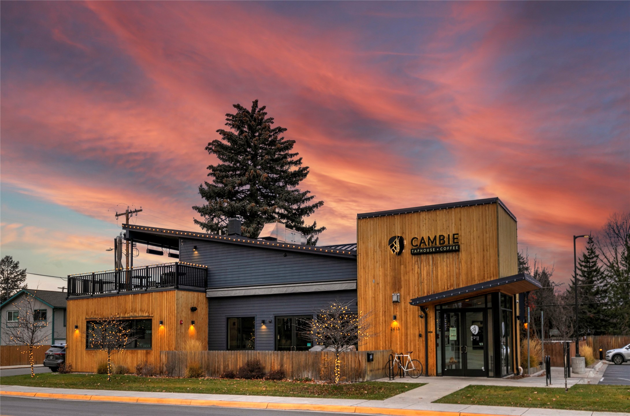 2413 S Higgins Avenue