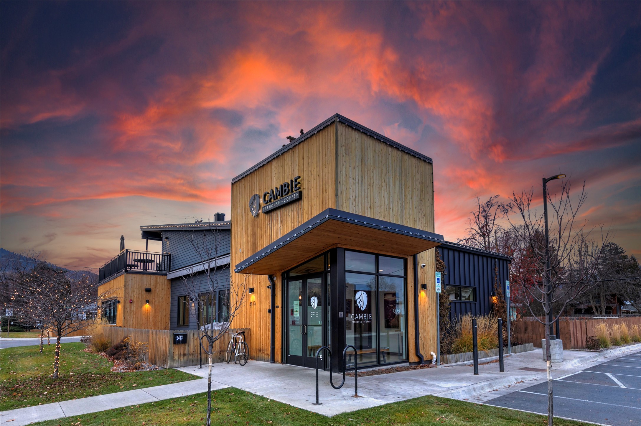 2413 S Higgins Avenue