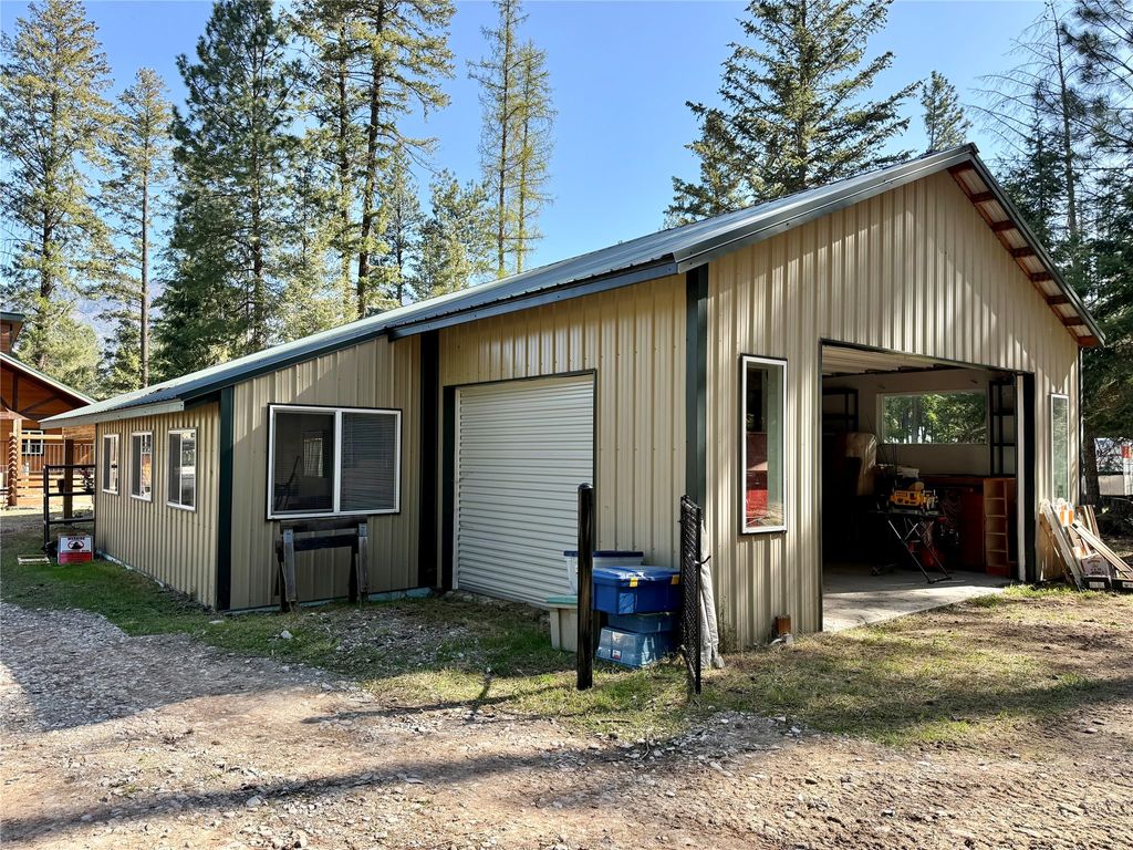 Photo of 7 Osprey Drive E, Thompson Falls, MT 59873 (MLS # 30069366)
