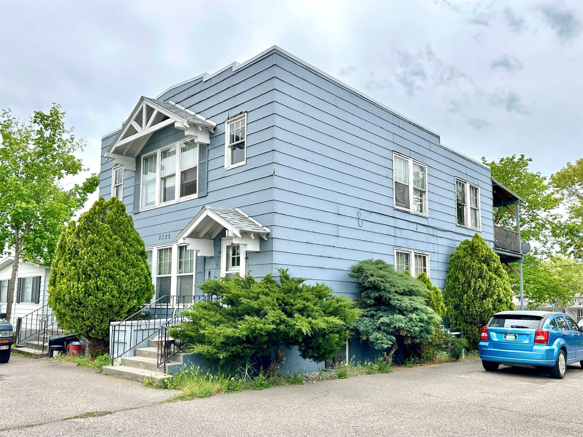 2329 Fairview Avenue