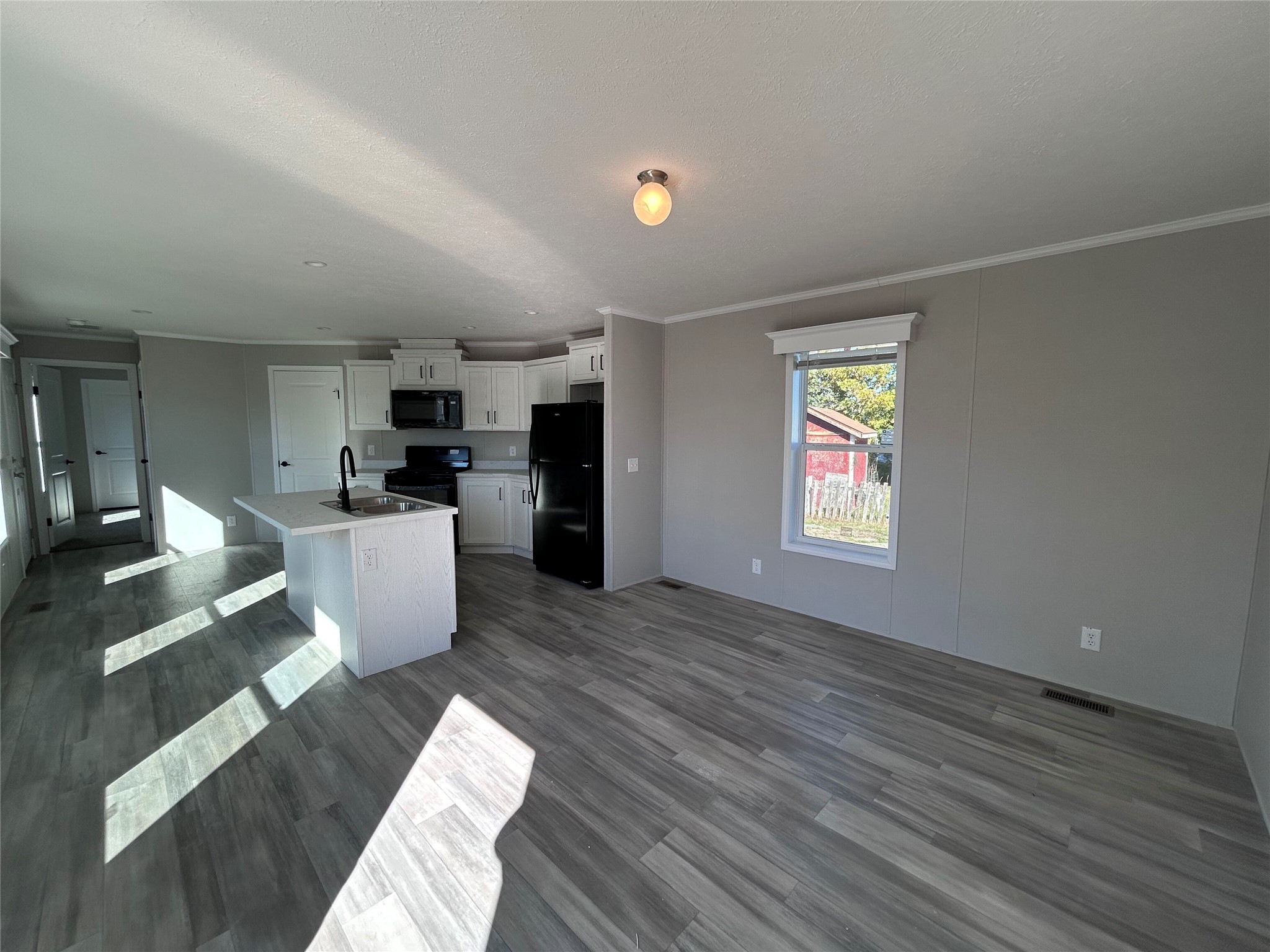 50 Twin Acres Drive 7