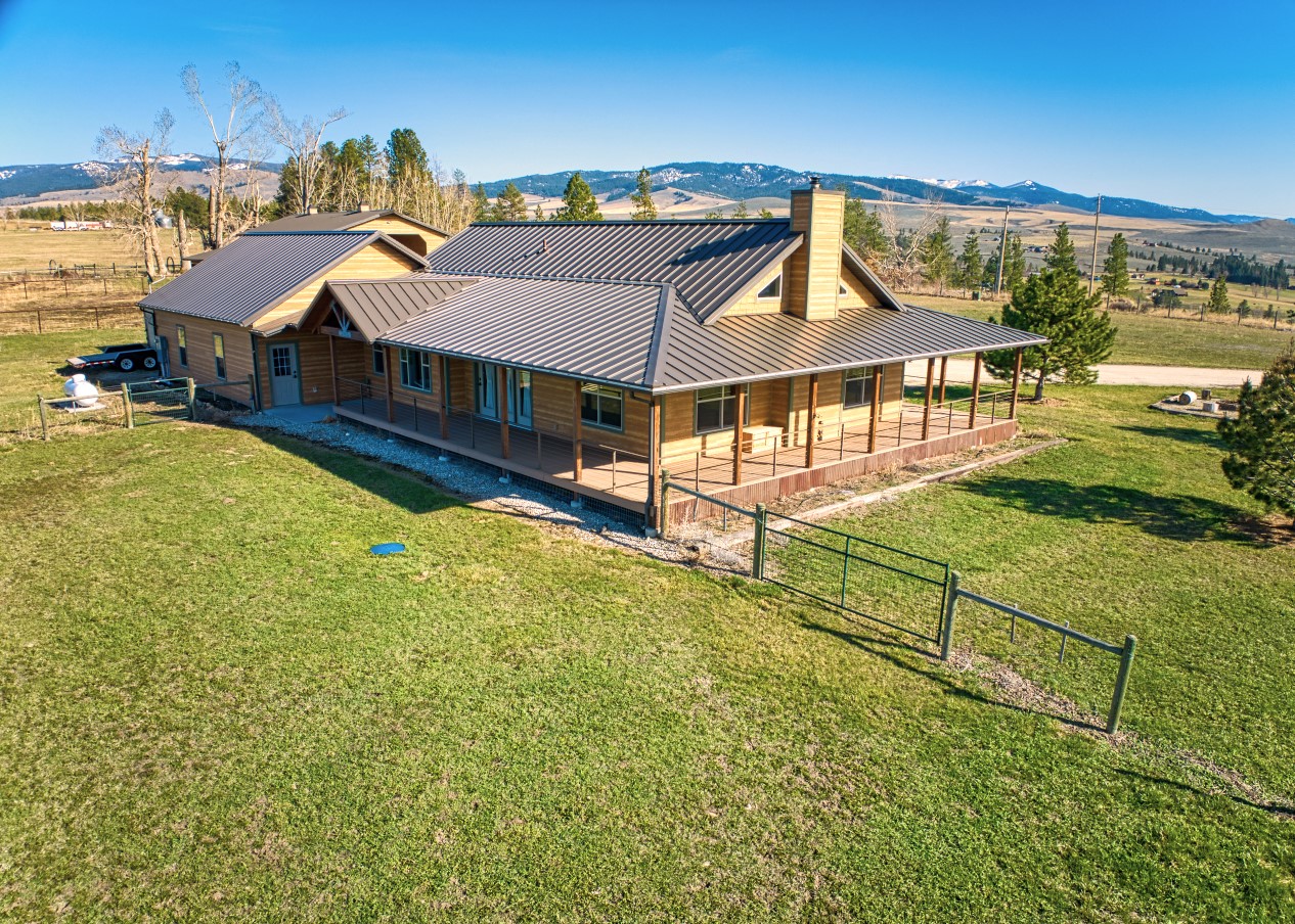 1030 S Sunset Bench Road