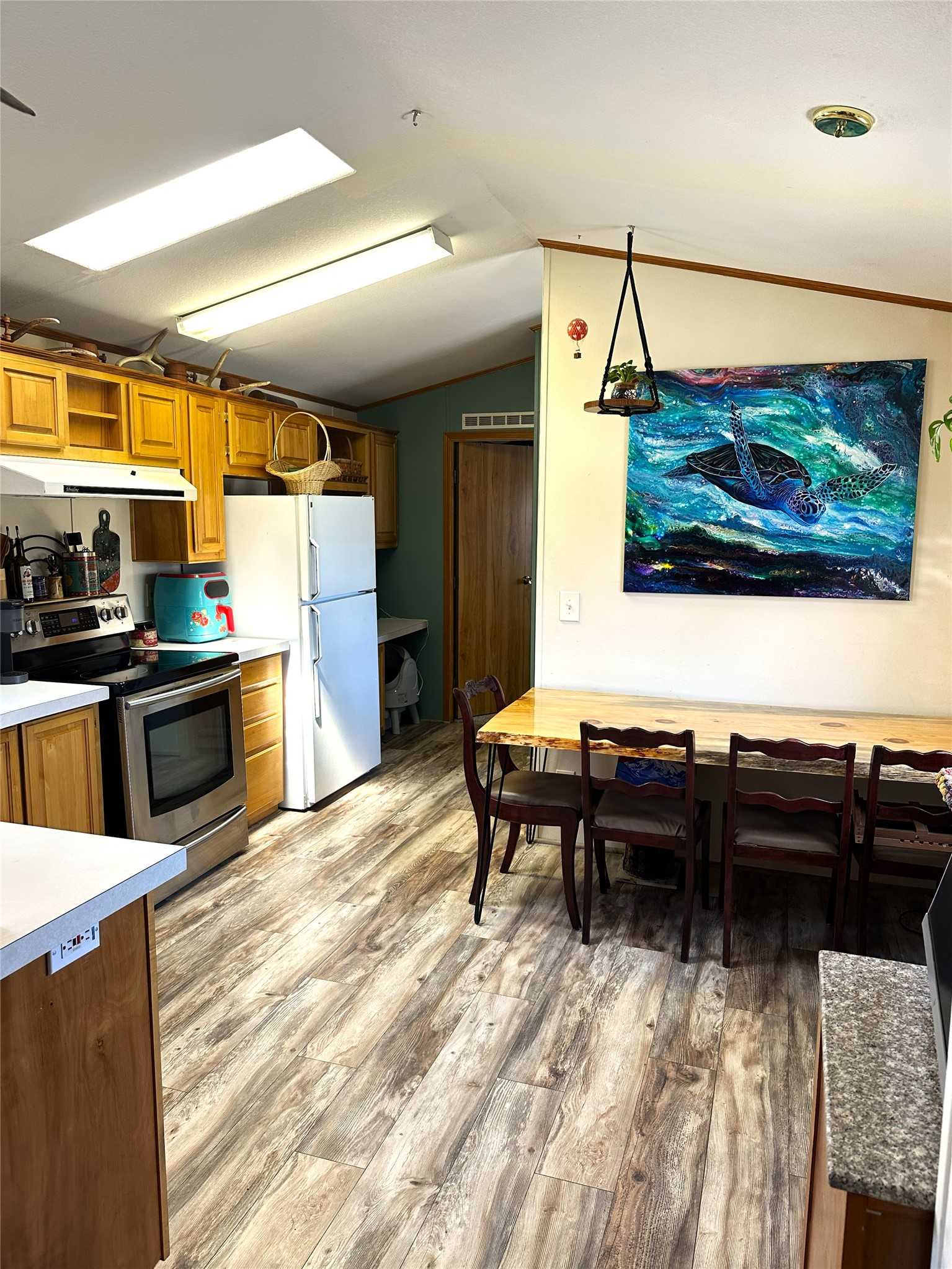 3000 Villard Avenue 193