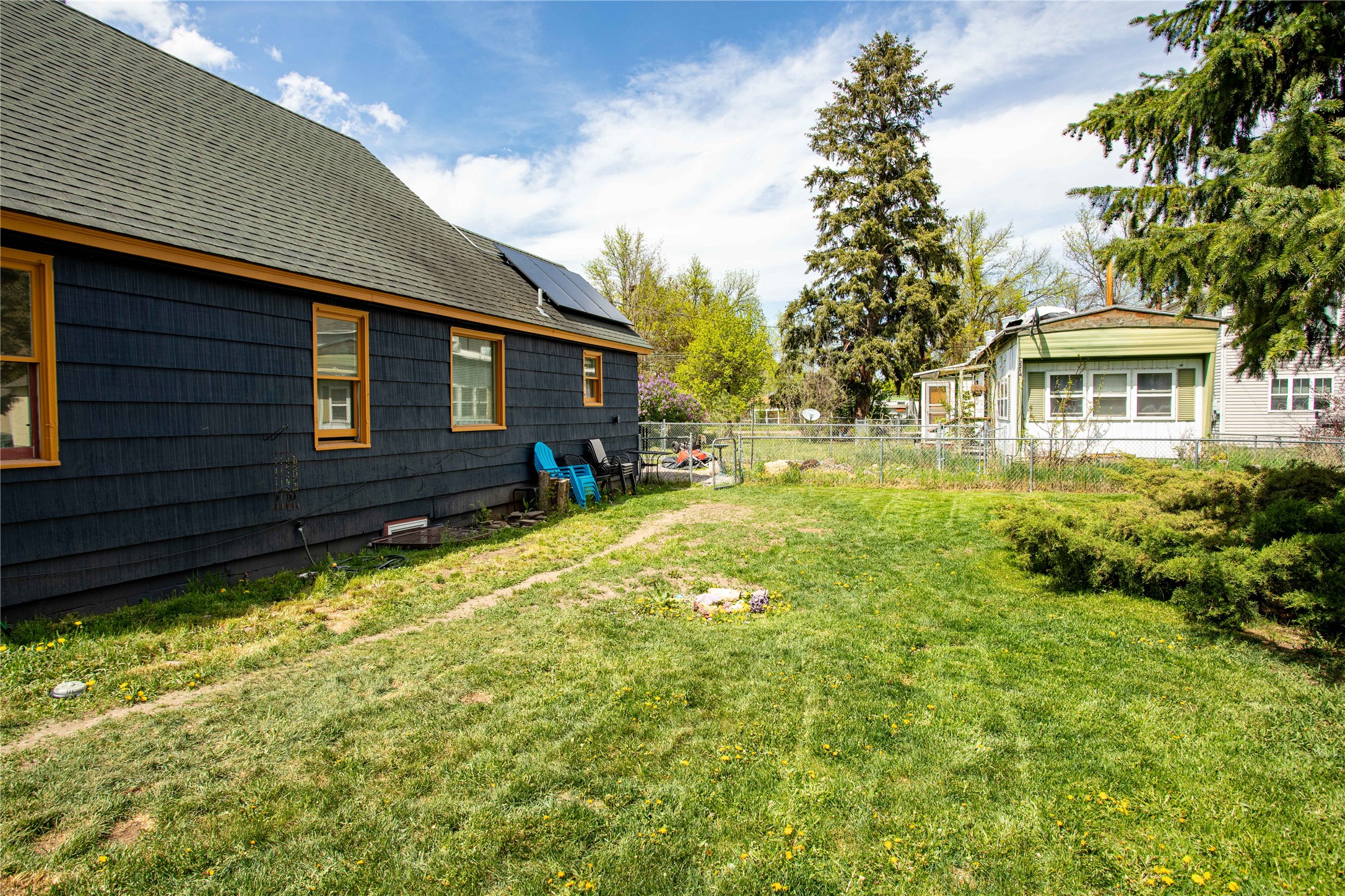 Missoula, Montana 59801, United States, 4 Bedrooms Bedrooms, ,1 BathroomBathrooms,Residential,Active,128627