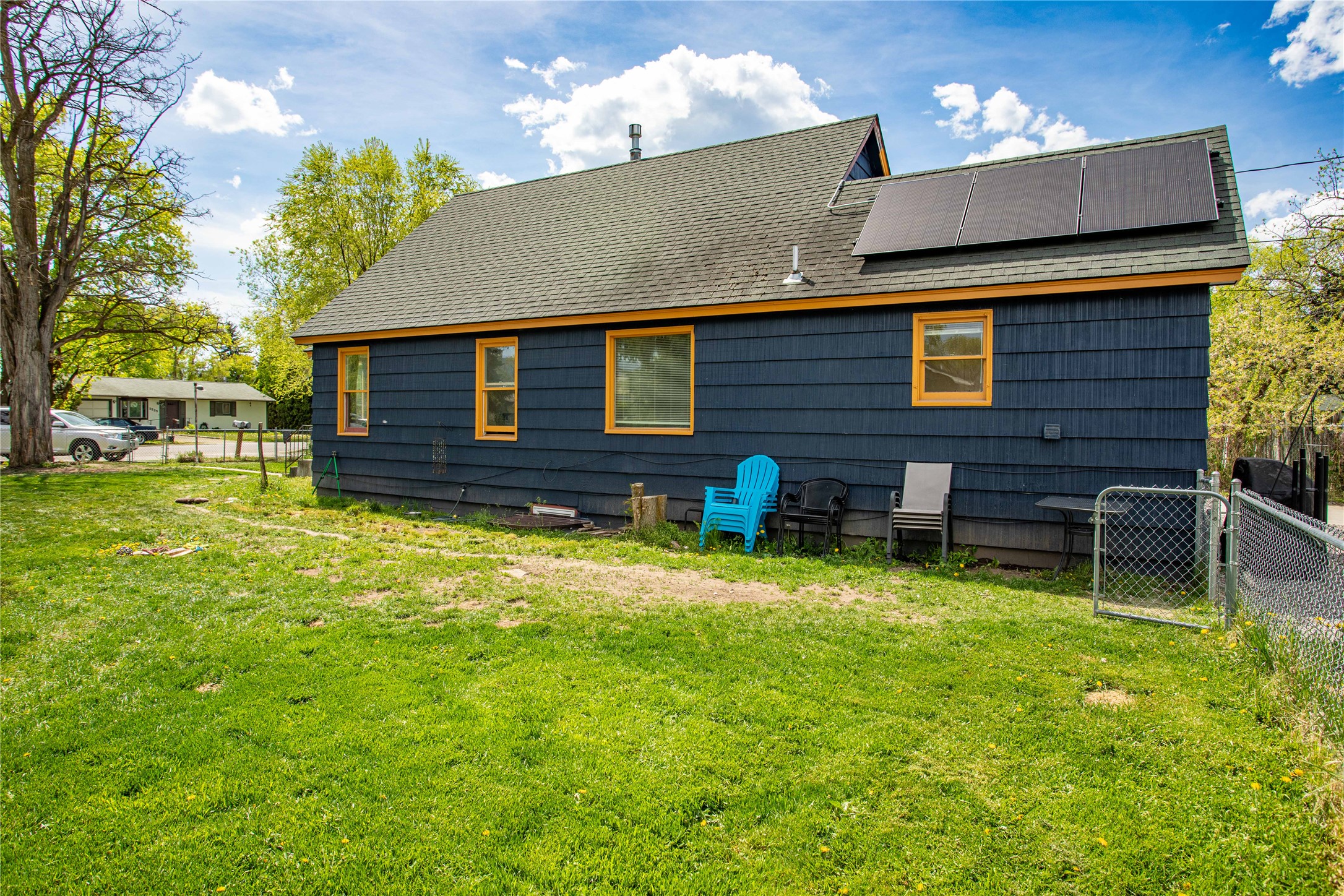 Missoula, Montana 59801, United States, 4 Bedrooms Bedrooms, ,1 BathroomBathrooms,Residential,Active,128627