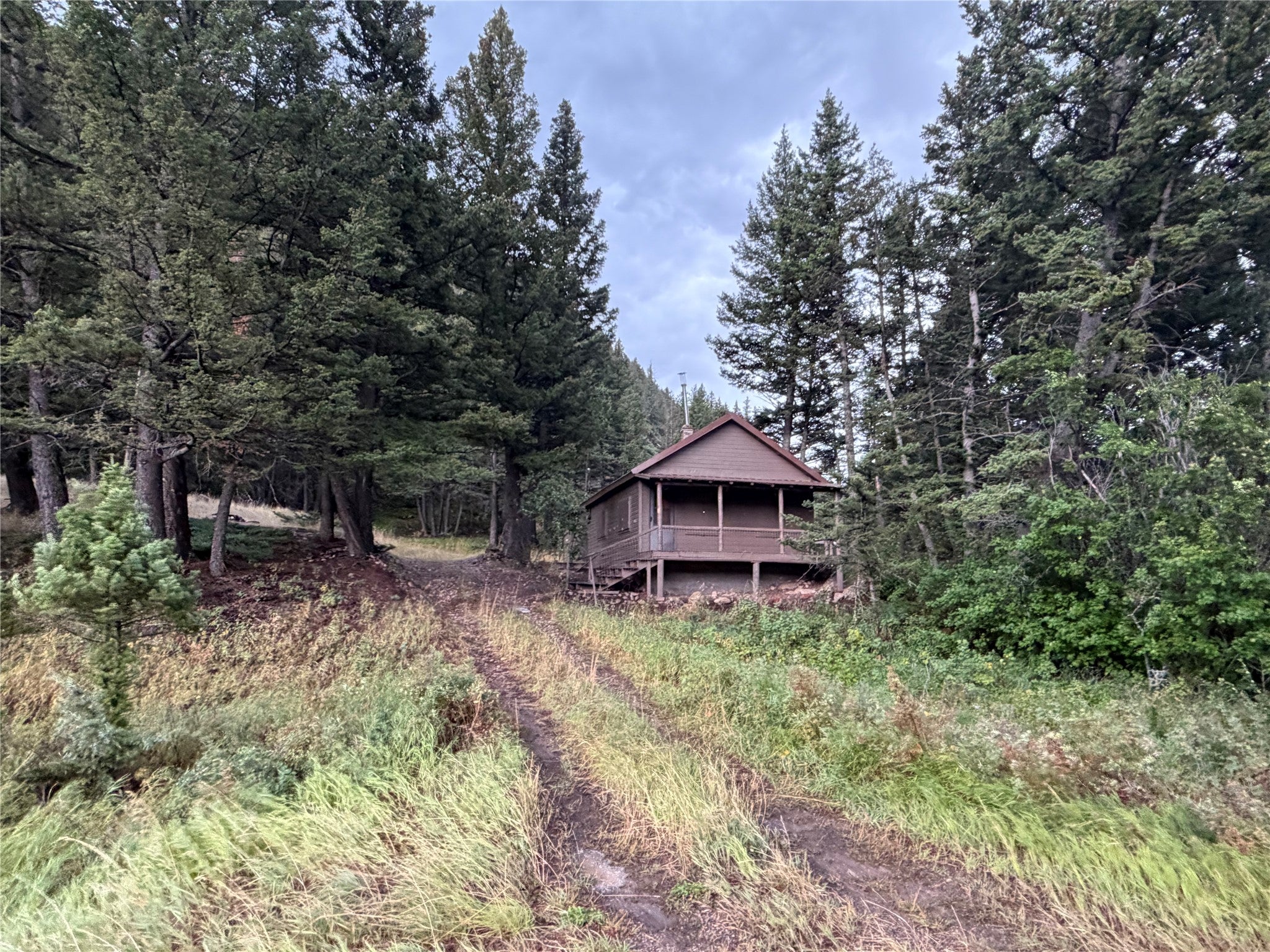 9268 Beaver Willow Road