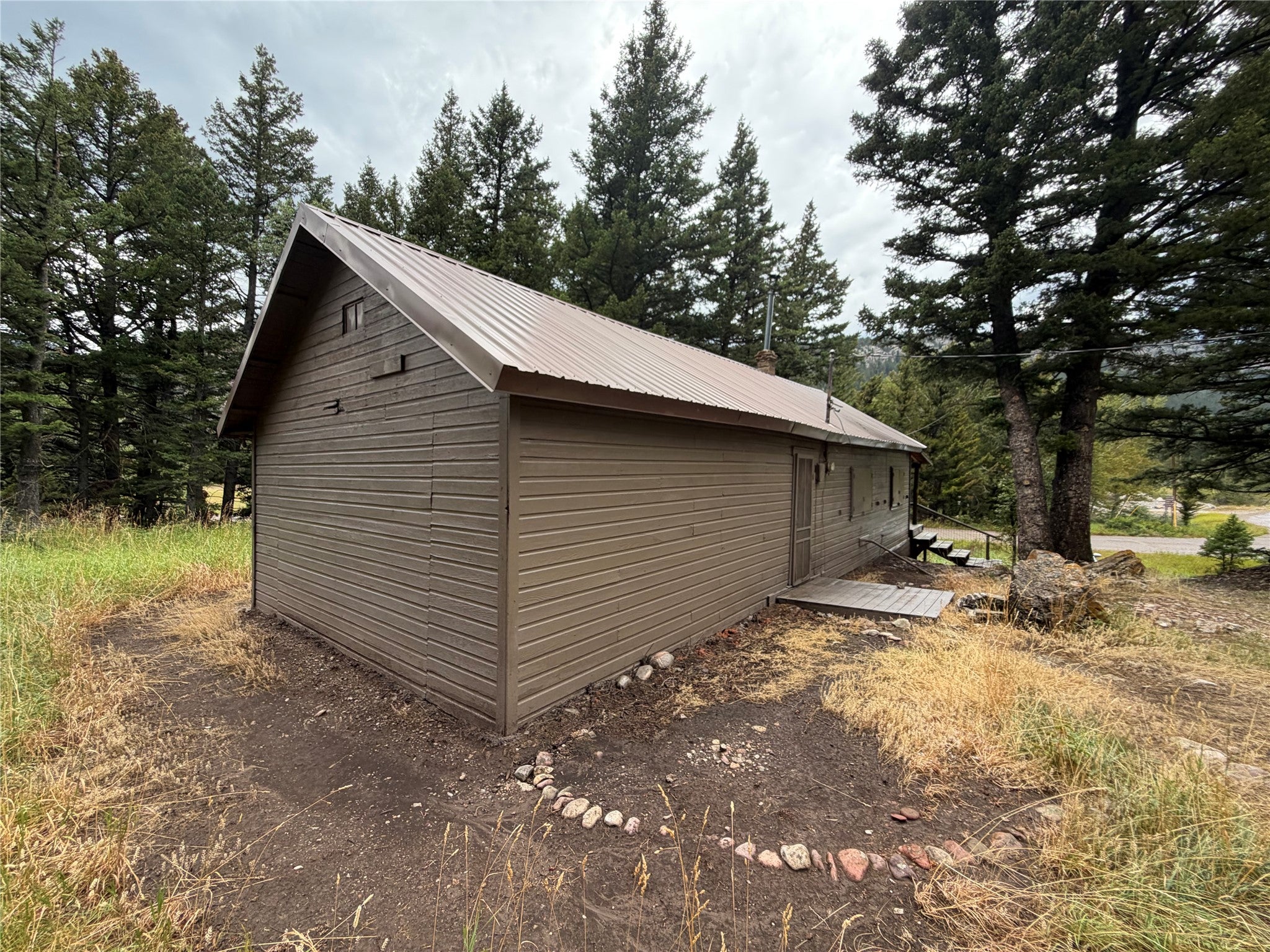 9268 Beaver Willow Road