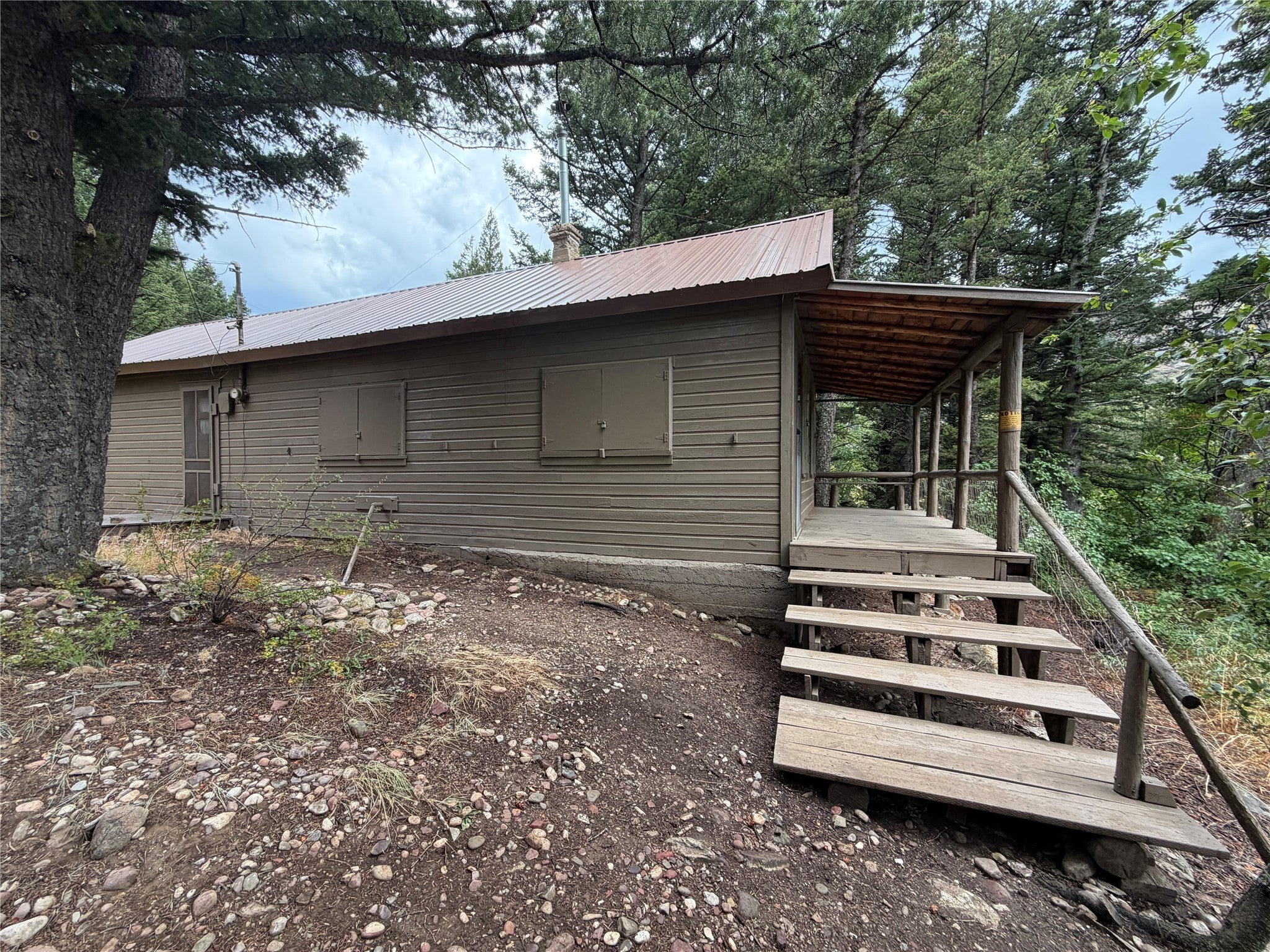 9268 Beaver Willow Road