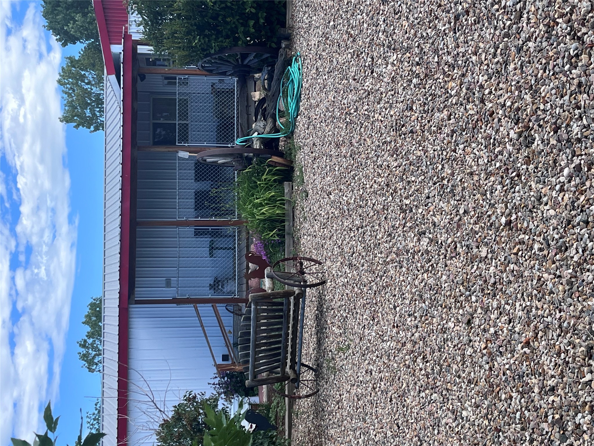 107 Oilmont Hwy