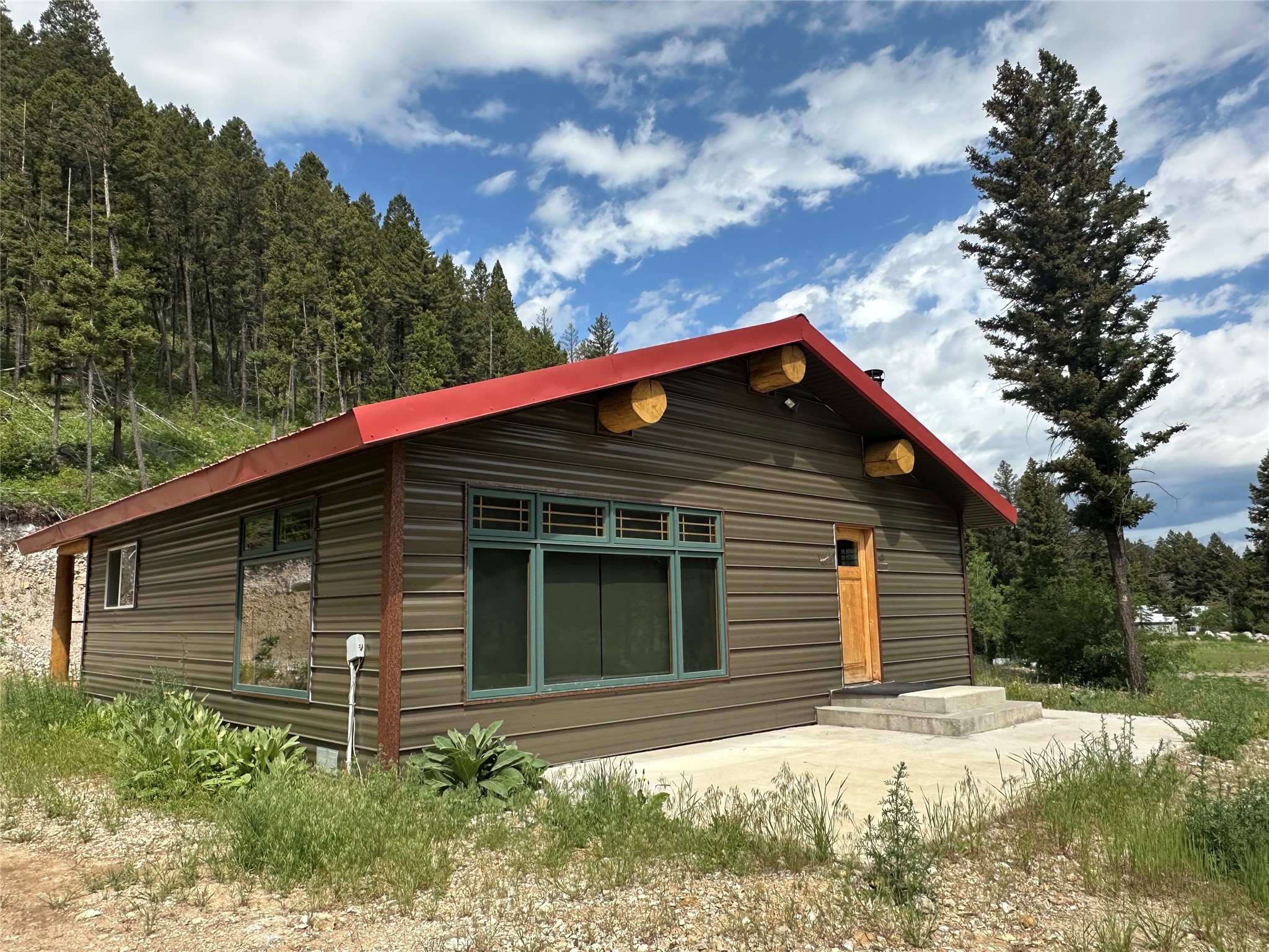 50 Maxville Road
