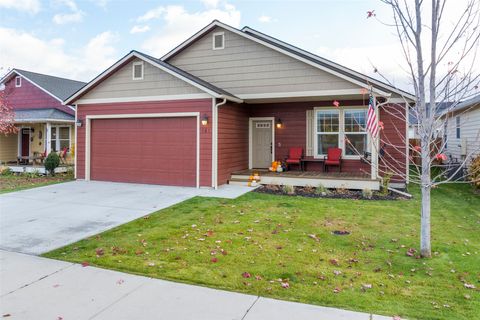 Photo of 161 Honeysuckle Lane, Hamilton, MT 59840 (MLS # 30064054)