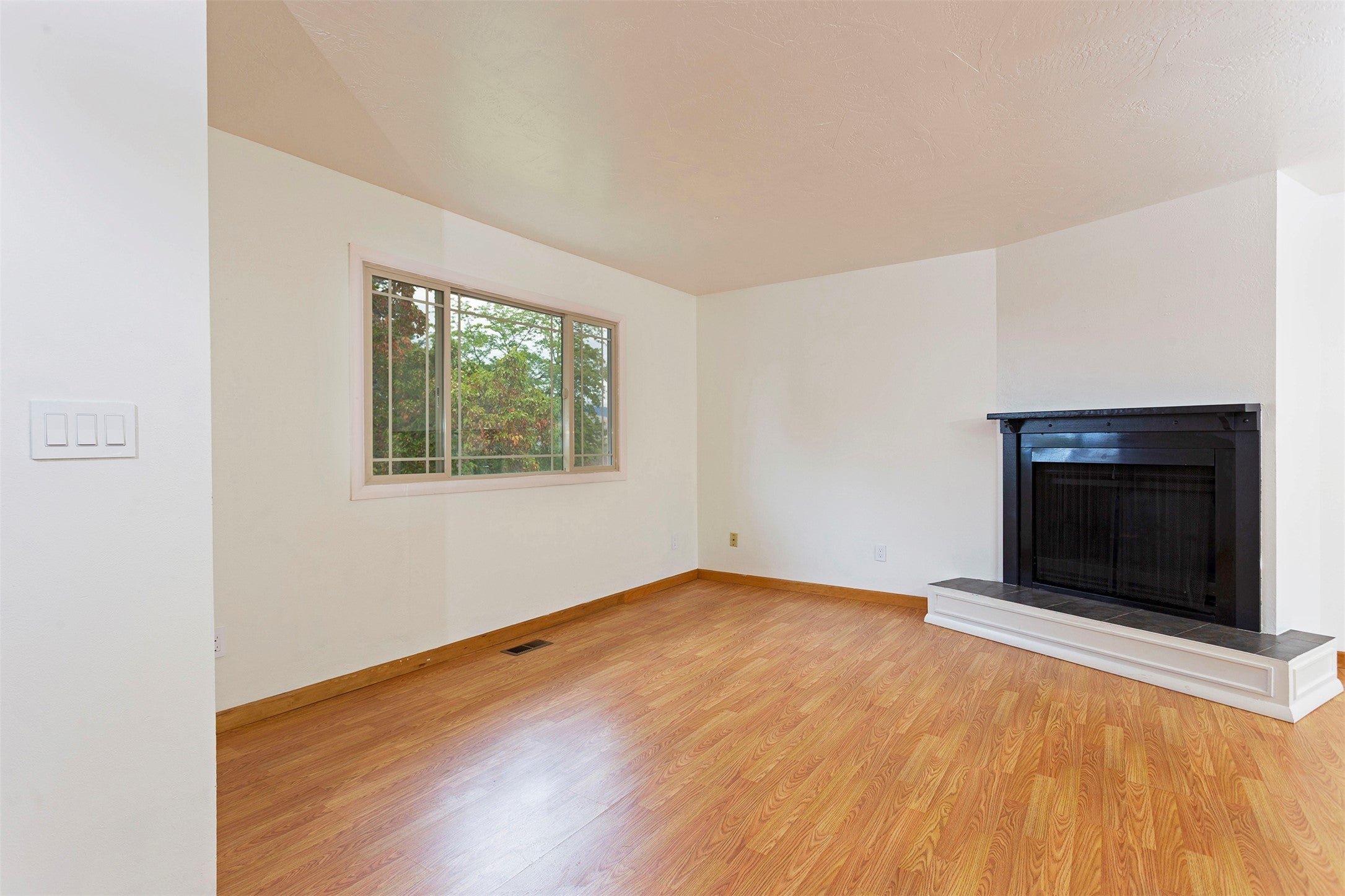 2405 Highwood Drive