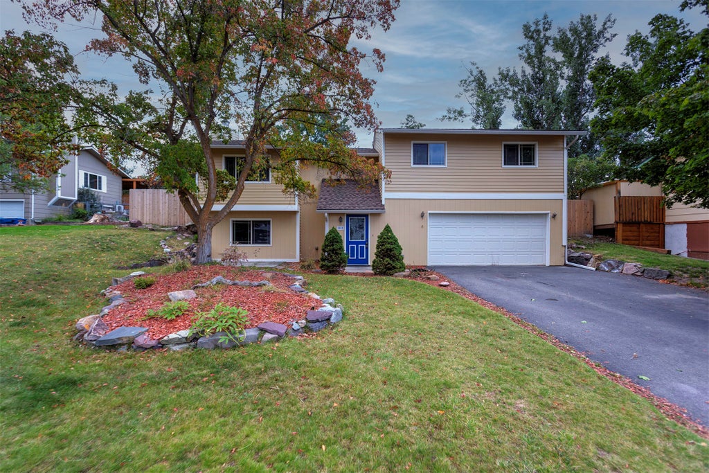 Photo of 2405 Highwood Drive, Missoula, MT 59803 (MLS # 30078360)