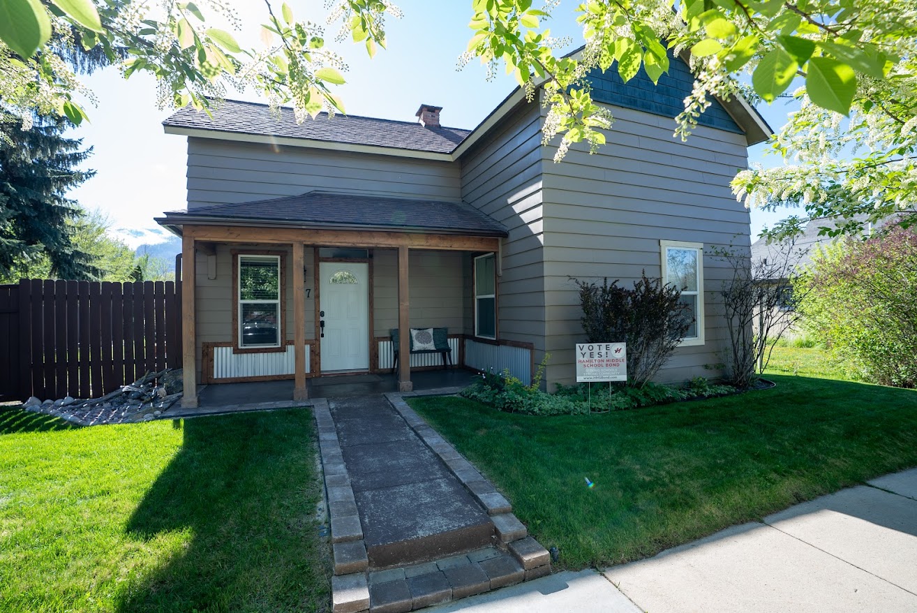 617 N 5th Street