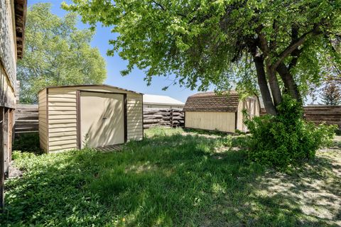 Tiny photo for 709 Oregon Street, Deer Lodge, MT 59722 (MLS # 30071508)