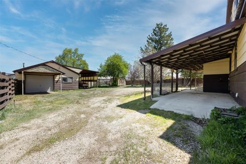 Tiny photo for 709 Oregon Street, Deer Lodge, MT 59722 (MLS # 30071508)